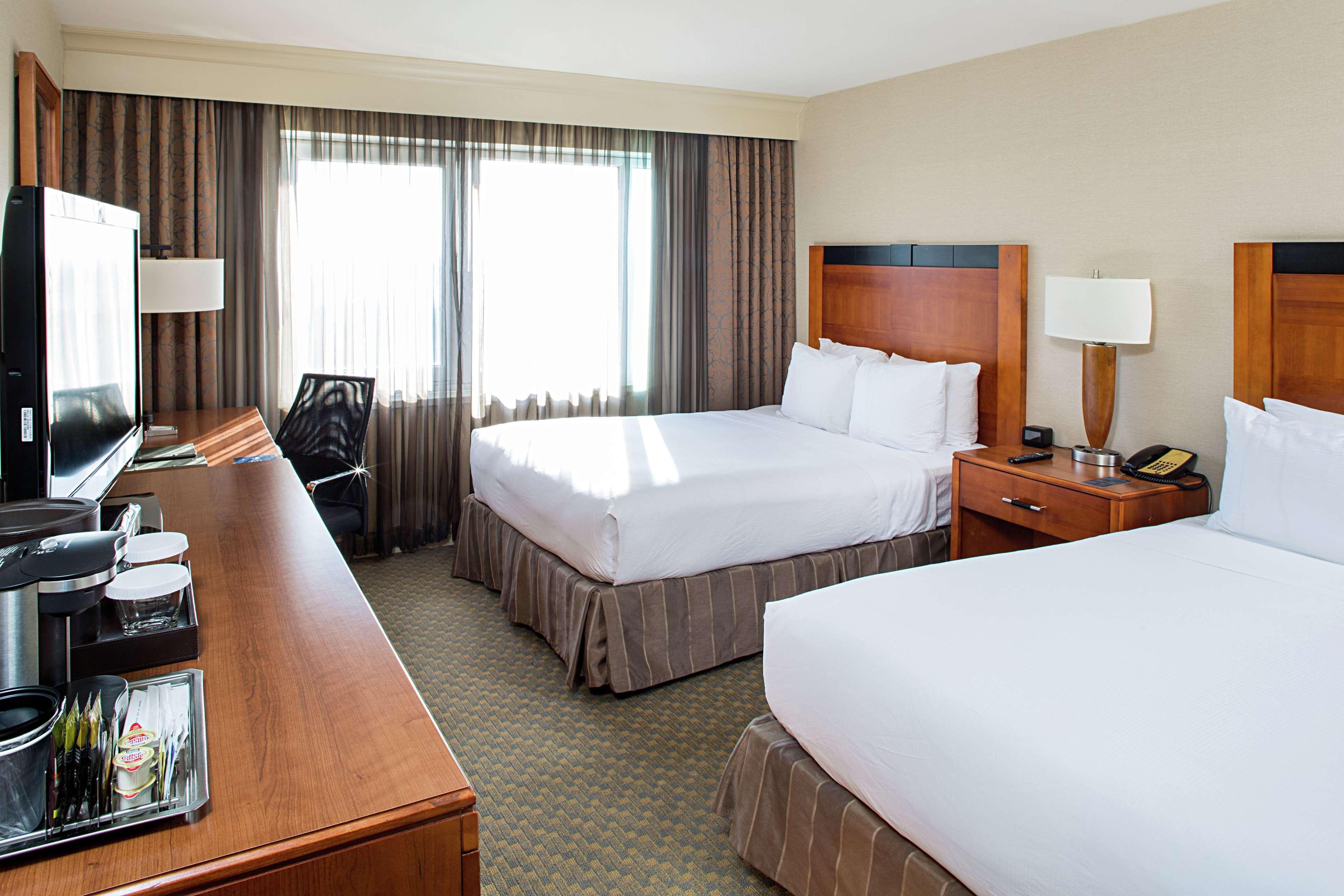 Hilton New York Jfk Airport Hotel Buitenkant foto