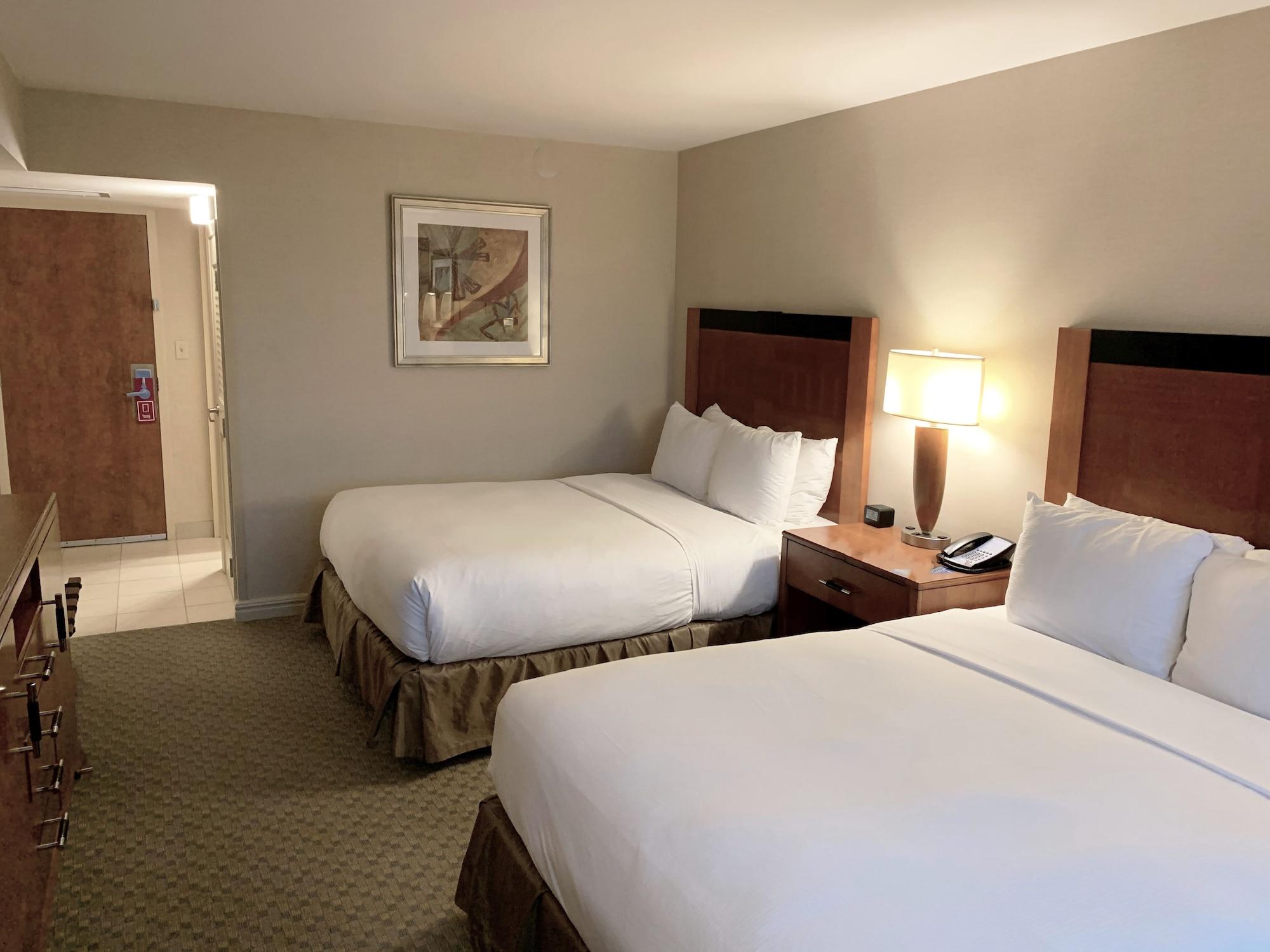 Hilton New York Jfk Airport Hotel Buitenkant foto